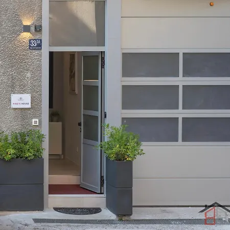 Pino House L Bb Сasa de vacaciones *