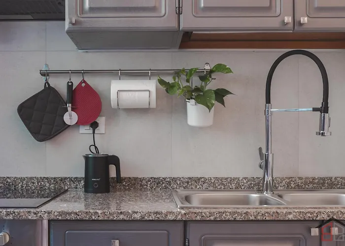 Pino House L Bb Дом отдыха Триест